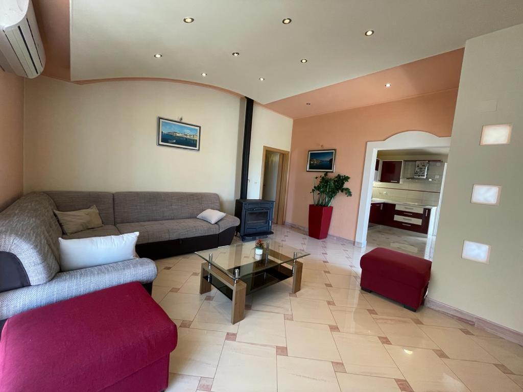 Apartment Edita Plano Trogir Экстерьер фото